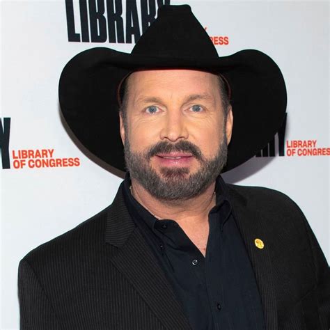 How To Book Garth Brooks Anthem Talent Agency