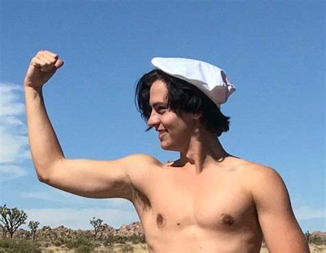 Pin By Issa Prince On Cole Sprouse The Hottest Twin Cole Sprouse