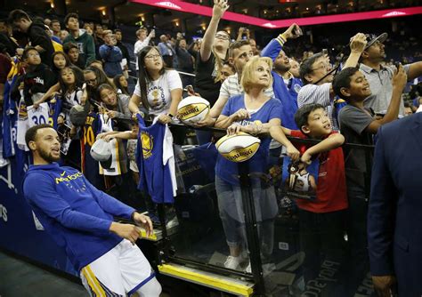 Steph Curry Debuts His Crazy New Tunnel Shot At Chase Center