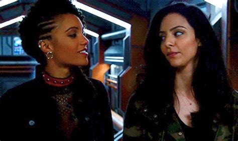 Legends Of Tomorrow Cut Kiss Between Zari Charlie