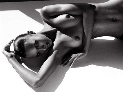 Lais Ribeiro Topless Photo TheFappening