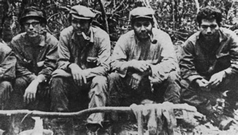 Proyecciones sociales del ejército rebelde (27 de enero de 1959) en la ein chirurg amputierte der leiche die hände, die sodann als schaurige fracht um die welt reisten. Che Guevara's son offers motorcycle tours through Cuba ...