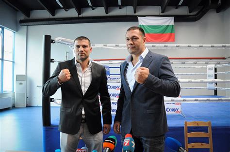 Wladimir klitschko & emanuel steward boxhandschuhe handsignierte unikat. Boxspektakel in Wien BOUNCE Fight Night 2018