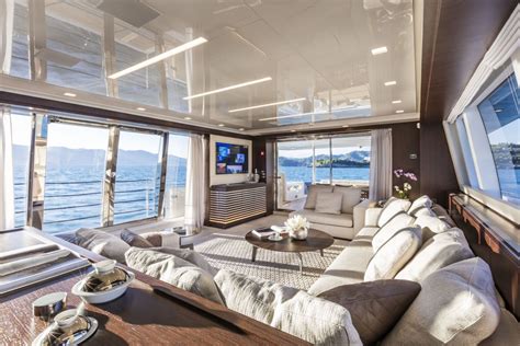 Home Interior Design — Living Room Inside A Yacht 2048x1366 Yacht