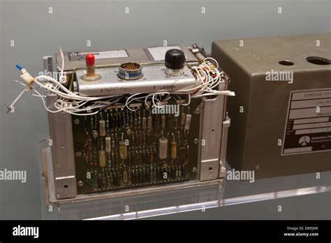 First Generation Gps Satellite Clock Rubidium Frequency Standard