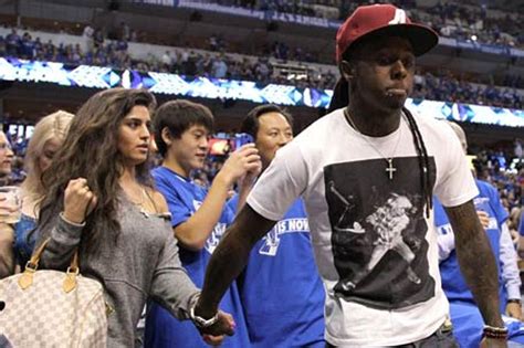 Lil Wayne Engaged Dhea Has A Ring On Her Finger Or Not