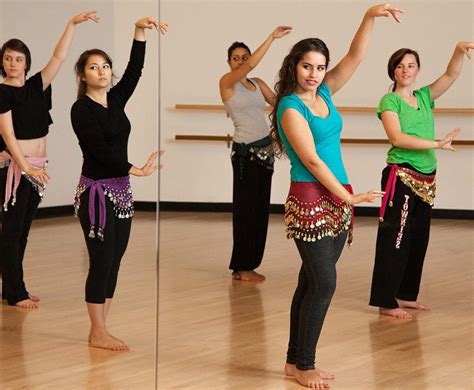 New Belly Dancing Class Brings A Taste Of The Middle East To Campus The Berkeley Beacon