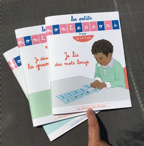 Des Petits Cahiers Montessori Pour Lapprentissage De La Lecture