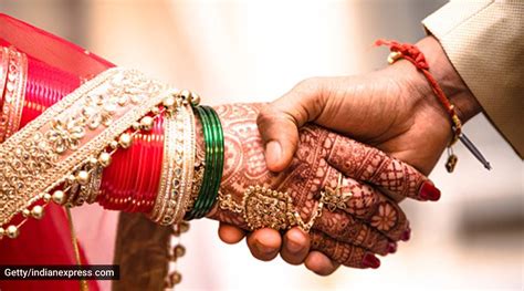Mutual Respect Is Key Interfaith Couples On Celebrating Differences Feelings News The