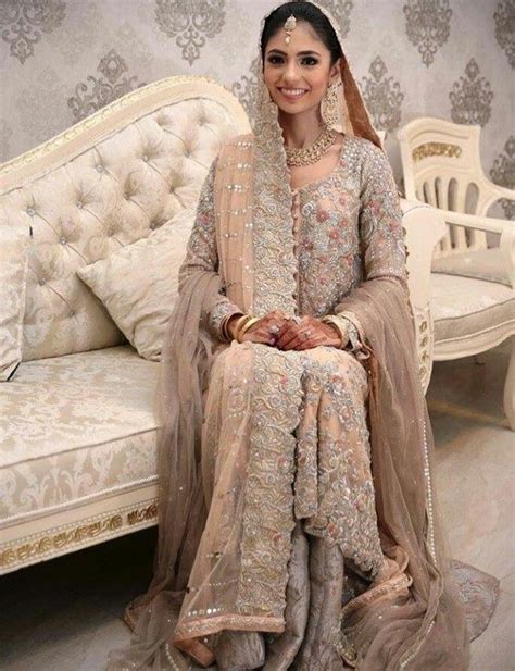 Pin By Rubab On Pakistani Bridal Pakistani Bridal Dresses Bridal Wear Pakistani Wedding Dresses
