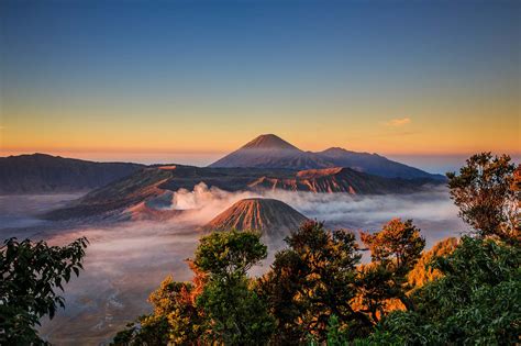 Mount Bromo East Java Travel Guide Jus Medic