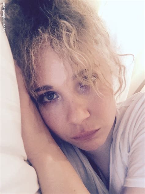 Juno Temple Nude OnlyFans Leaks Fappening Page FappeningBook
