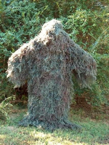 A ghillie suit is a form of camouflage which employs scraps and/or strands of naturally colored material to resemble foliage. Paintball Ghillie Poncho