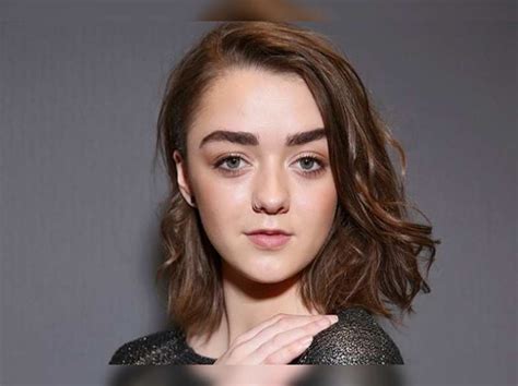 Maisie Williams I Did Game Of Thrones To Get A New Laptop Times Of