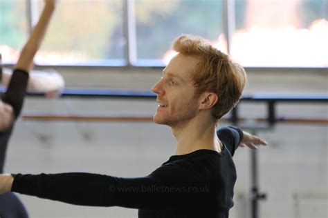 The Royal Ballets Steven Mcrae Gives A Ballet Masterclass Ballet News Straight From The