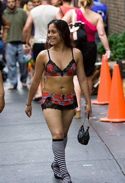 most hot and sexy photos in world in new york city sexy girl walking in road