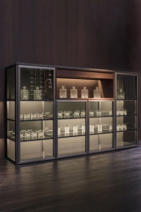 Gradoni Display Cabinets From Scic Architonic Display Cabinet