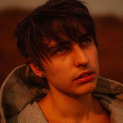 Colby Brock Bio Wiki Age Girlfriend Relationship Weight Height