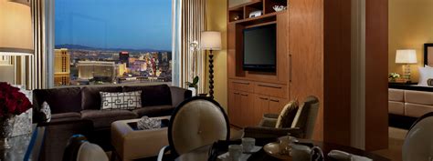 Bedrooms are fully separated from the living room. Luxury Suites Las Vegas | Trump Hotel Las Vegas - Deluxe ...