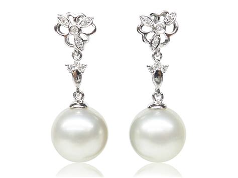 Japanese Cultured Akoya Pearl And Diamond Earrings Apee M