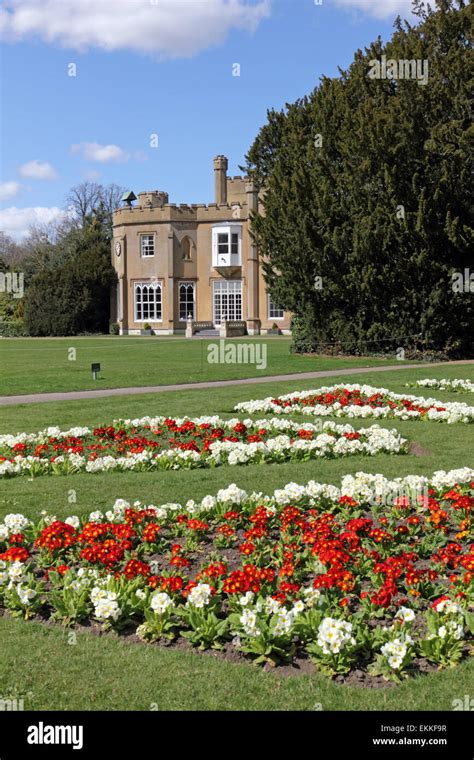 Nonsuch Park Cheam Surrey England Uk 11th April 2015 A Colourful