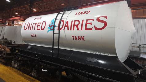 Signwritten Milk Tank In United Dairies Livery Painted By Scott Manser