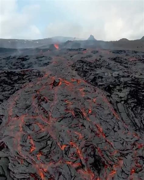Sorprendente Erupción Volcánica Captada Por Un Dron El Volcán