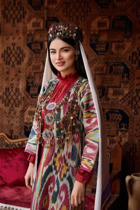 Traditional Uzbek Costume And Jewelry Traditional Outfits National