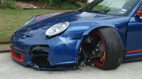 Man Crashes Porsche 911 Gt3 Rs Attempts To Drive Home