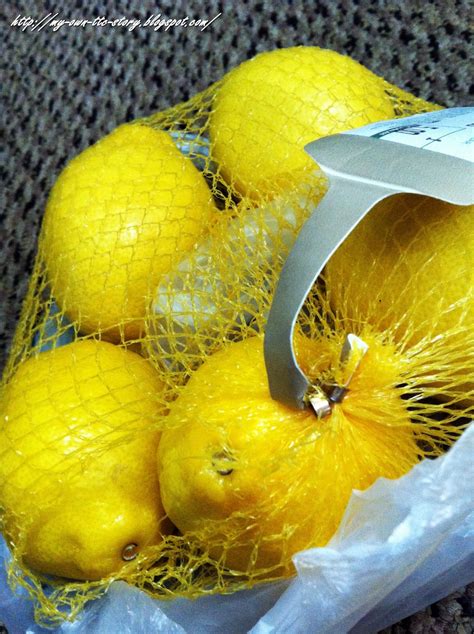 Sekarang pon iday dah start minum segelas air lemon suam setiap pagi hehe. MY OWN TTC STORY: Mari Minum Lemon Setiap Hari!