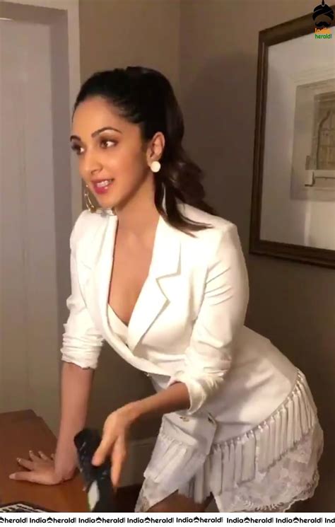 kiara advani unseen hot photoshoot clicks like a soft porn