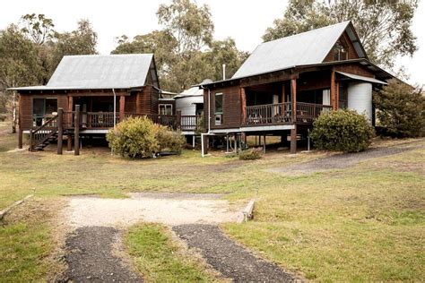 Cabin Blue Mountains Accommodation For Weekend Getaway From Sydney