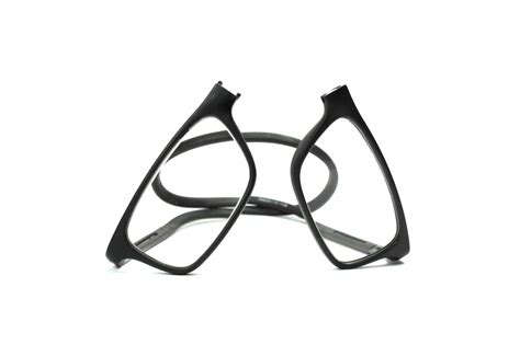 Neckspec Magnetic Reading Glasses Available At Igear Eyewear