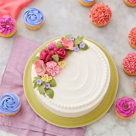 Fondant Flower Cake Fondant Flower Cake Birthday Cake With Flowers