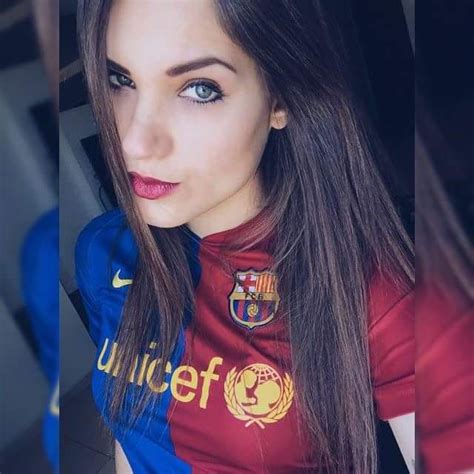 Hot Football Fans Football Tops Football Girls Soccer Girl Beautiful Women Pictures Beauty