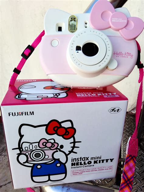 Fujifilm Instax Mini Hello Kitty Camera 40th Anniversary Neknekenken
