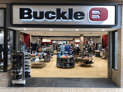 The Buckle Mall Stores Eastland Mall Store Fronts