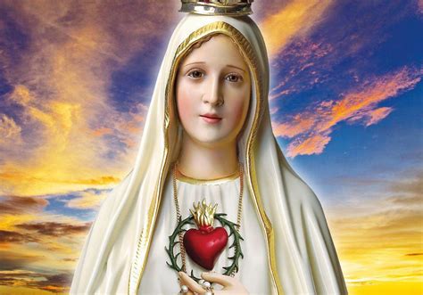 Santa Mar A Destello Celestial De Mayo Apariciones De La Virgen En