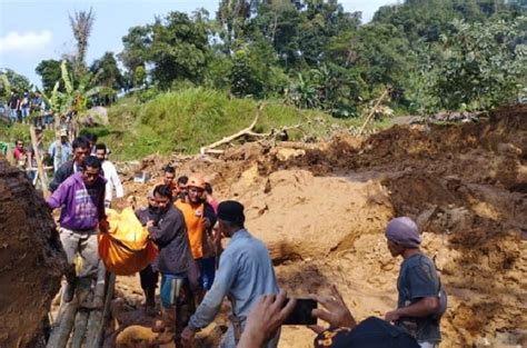 Satu Warga Desa Cibunian Bogor Meninggal Dalam Bencana Banjir Bandang