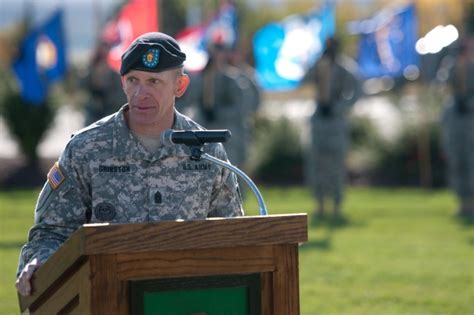 Big Red One Changes Top Enlisted Leader Welcomes Grinston As Command