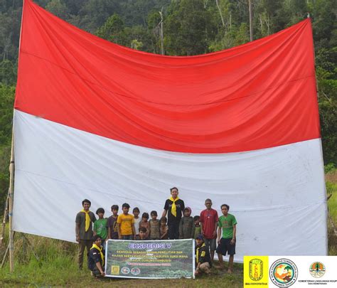 Keren a rescue bentangkan bendera merah putih raksasa di gunung api purba. Gunung Bendera 2020 : Korem 181 Pvt Kibarkan 2 045 Bendera ...