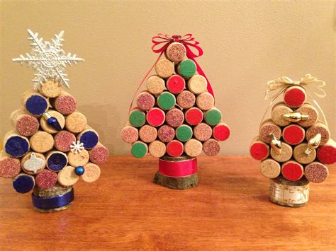 Some Finished Wine Cork Trees Christmas Crafts Crafts Wine Cork