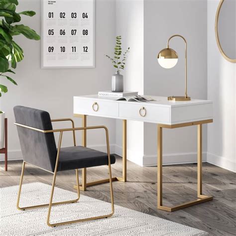 The Best Desks For Small Spaces Small Space Desks Apartment Therapy