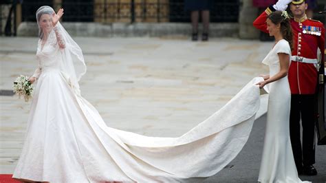 Kate Middleton’s Rarely Seen Second Wedding Dress Is Trending—here’s Why Flipboard