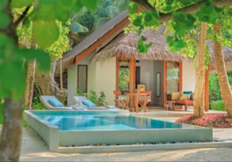 Dusit Thani Maldives Gay Maldives Vacations And Holidays Out Of Office