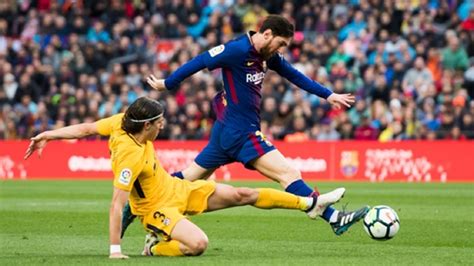 Conviene leer la entrevista real a filipe luis en la que habla de simeone y no los titulares, tuits y párrafos 'hábilmente' seleccionados por los sospechosos habituales en españa para arañar unos clics fabricando unas críticas que no son. Messi snub has cost FIFA awards their credibility, says ...