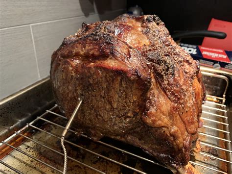 Christmas chocolate babka, how to make honest christmas gifts. Homemade Early Christmas prime rib. More pics in ...