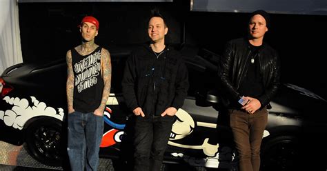 Blink 182s Mark Hoppus Travis Barker Blast Ungrateful Tom Delonge