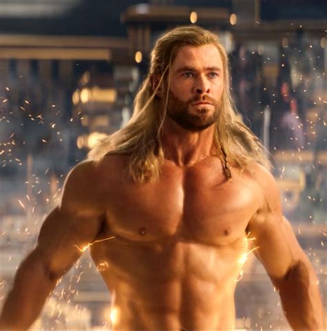 Thor 4 Revela Una Mirada Ampliada Al Musculoso Chris Hemsworth En Un Nuevo Tráiler Imax