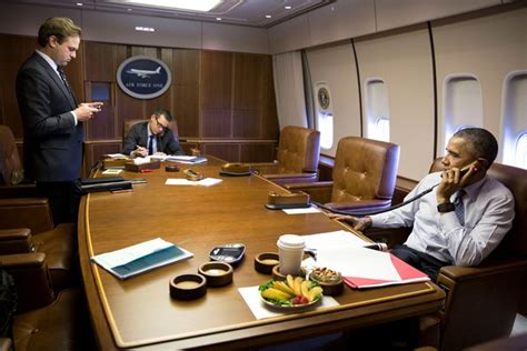 Spanning 195 feet and 8 inches across, air force one has roots all the way back to 1944, when franklin d. Tour the Interior of Air Force One Photos | Architectural ...